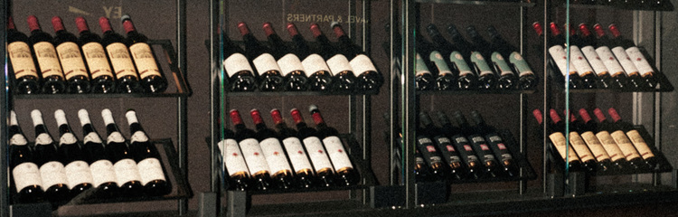 Weinregal The Cloud One Prag Hotel